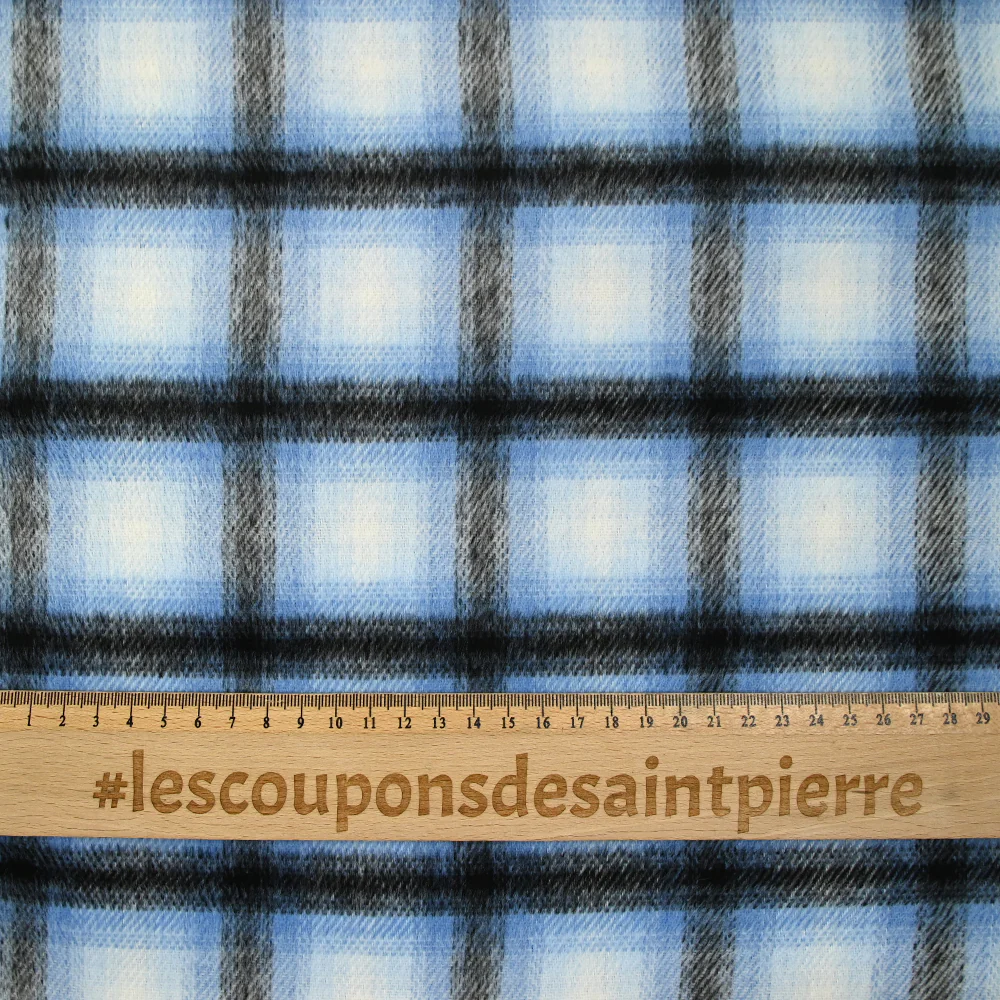 Lainage polyester brossé à carreaux bleu myosotis et noir - Image 3