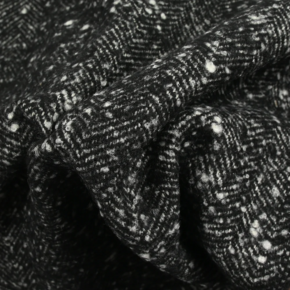 Laine mélangée bouclettes chevrons 40mm noir et blanc - Image 6