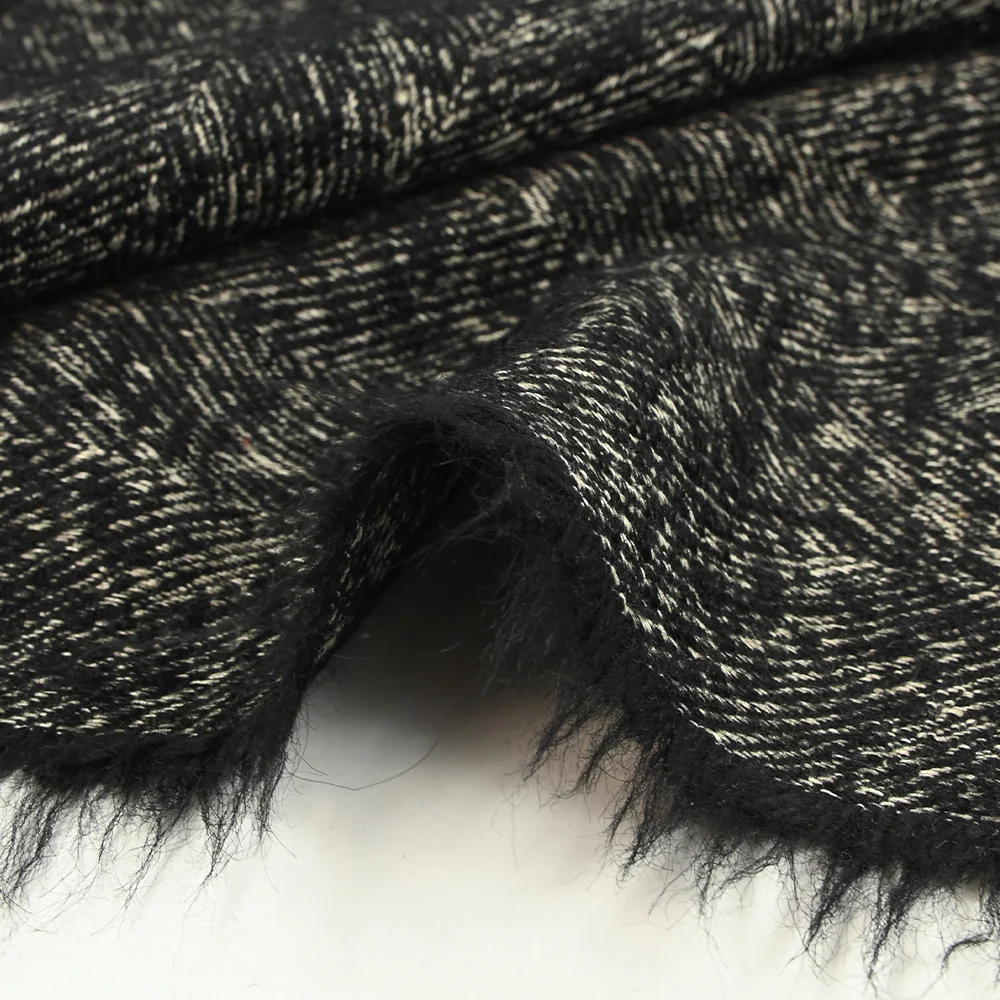 Laine mélangée bouclettes chevrons 85mm noir et écru - Image 6
