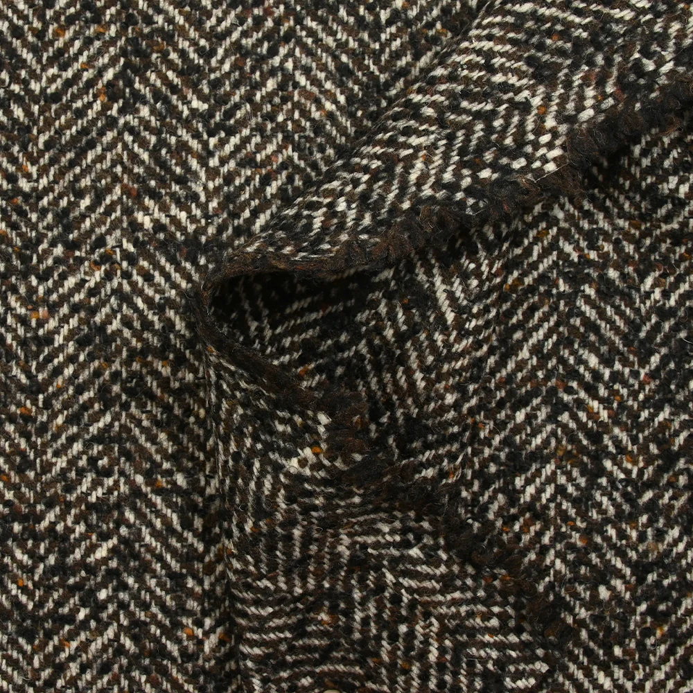 Laine mélangée bouclettes noires chevrons 60mm marron et écru - Image 5