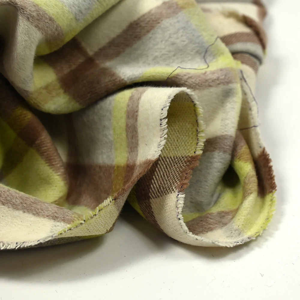 Laine mélangée brossée à carreaux beige, marron et anis - Image 6