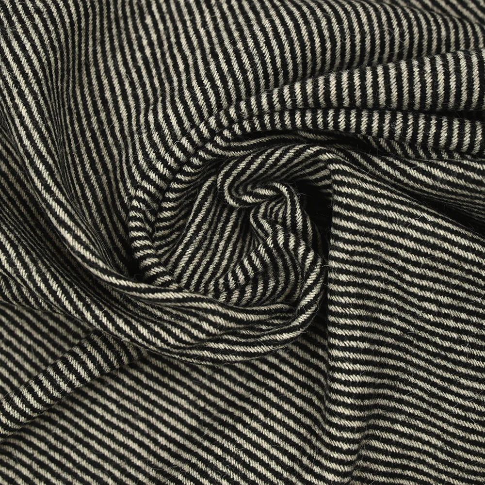 Laine mélangée sergé noir et écru - Image 2