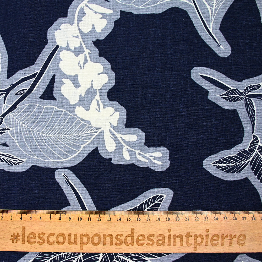 Lin viscose imprimé grande fleurs fond marine - Image 3