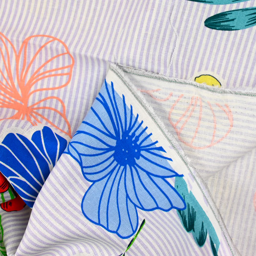 Lin viscose imprimé rayé parme et fleurs fond écru - Image 4