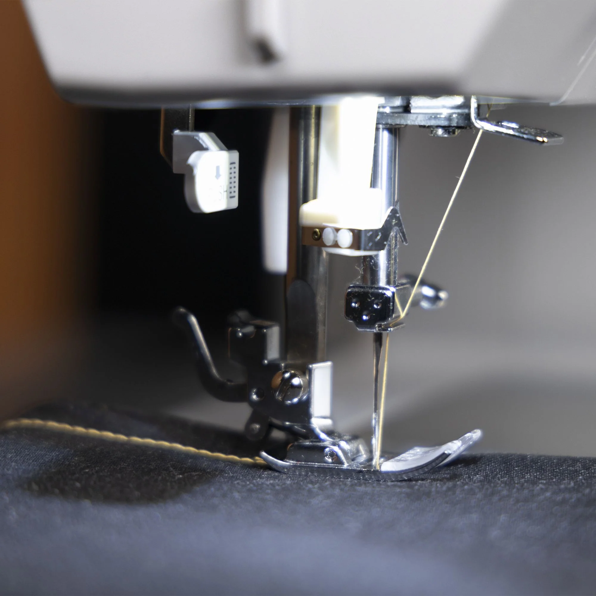 Machine à coudre Singer SUPERA F687C - Image 8