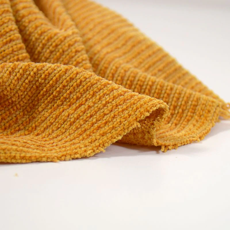 Maille chenille côtelée jaune soleil - Image 4