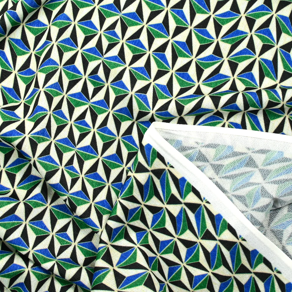 Maille crêpe imprimée vert et bleu graphique - Image 5