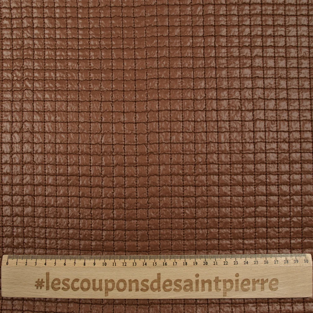 Matelassé à carreaux marron - Image 3