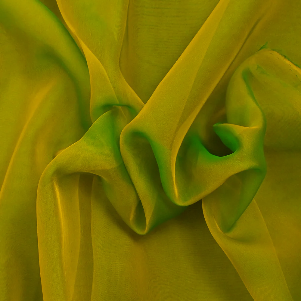 Mousseline 100% soie unie jaune olive changeant vert - Image 3