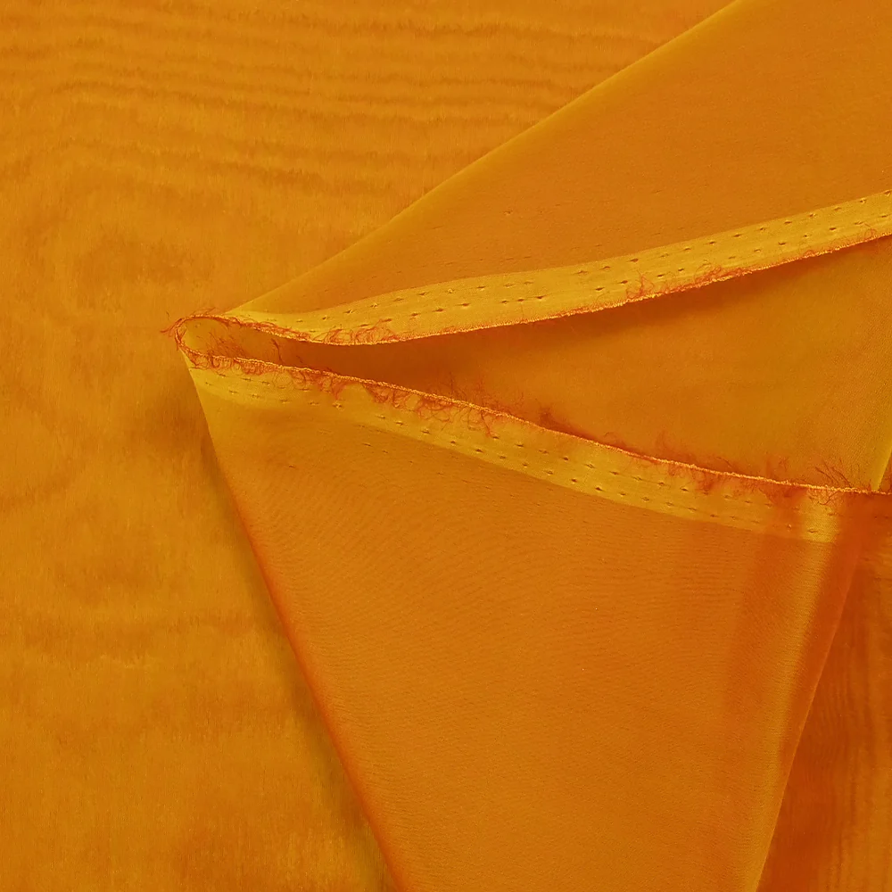 Mousseline 100% soie unie safran changeant rouge - Image 4