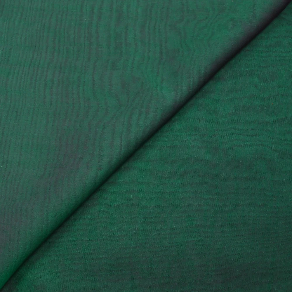 Mousseline 100% soie unie vert émeraude changeant prune