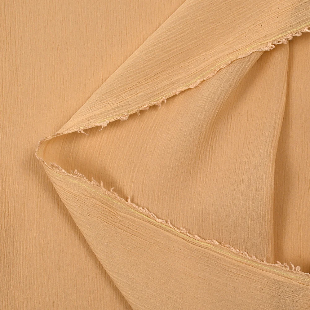 Mousseline crinkle 100% soie unie chair - Image 4