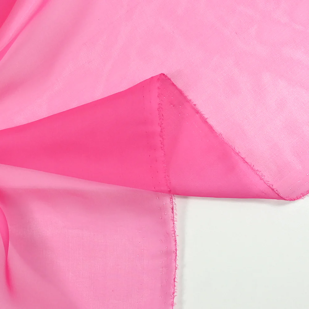 Mousseline de 100% soie rose bonbon - Image 3