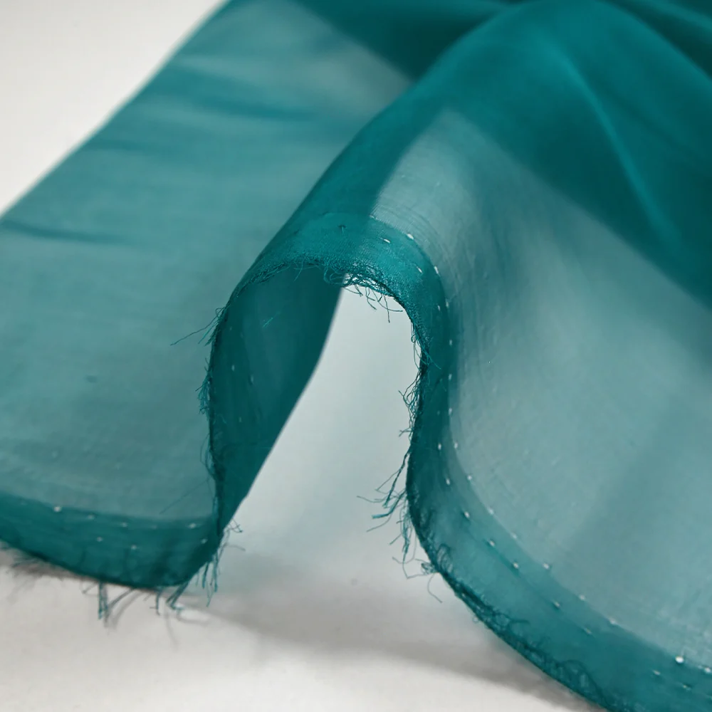 Mousseline de 100% soie unie bleu canard - Image 5