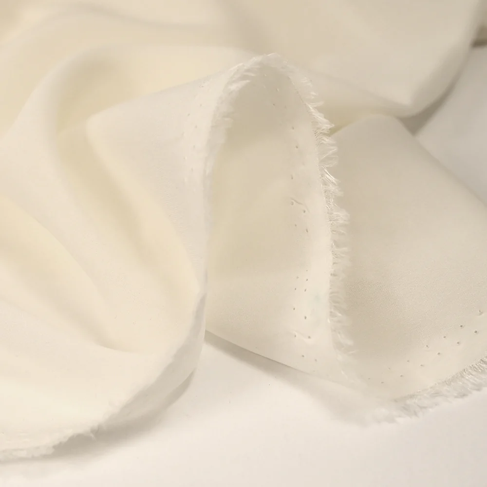 Mousseline de soie élasthanne vanille - Image 6