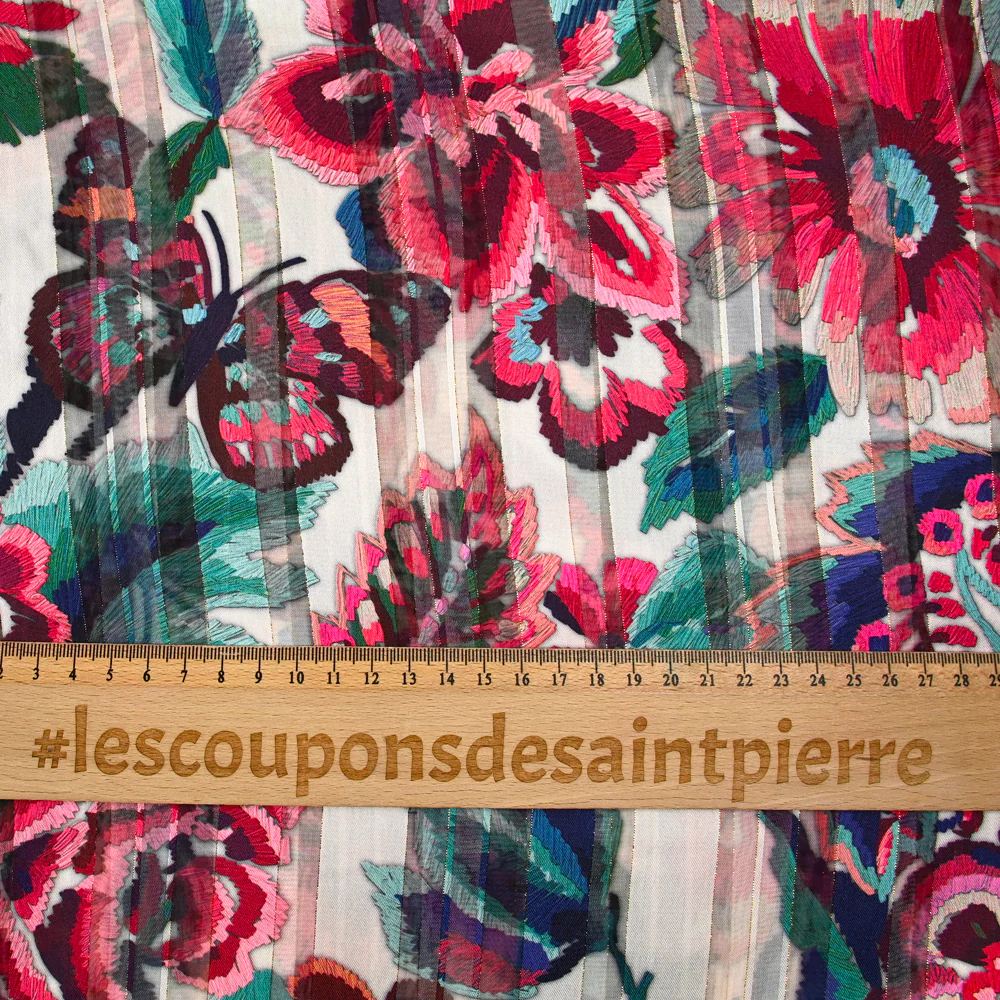 Mousseline imprimée bande satin carnaval de fleurs fond nacre - Image 3