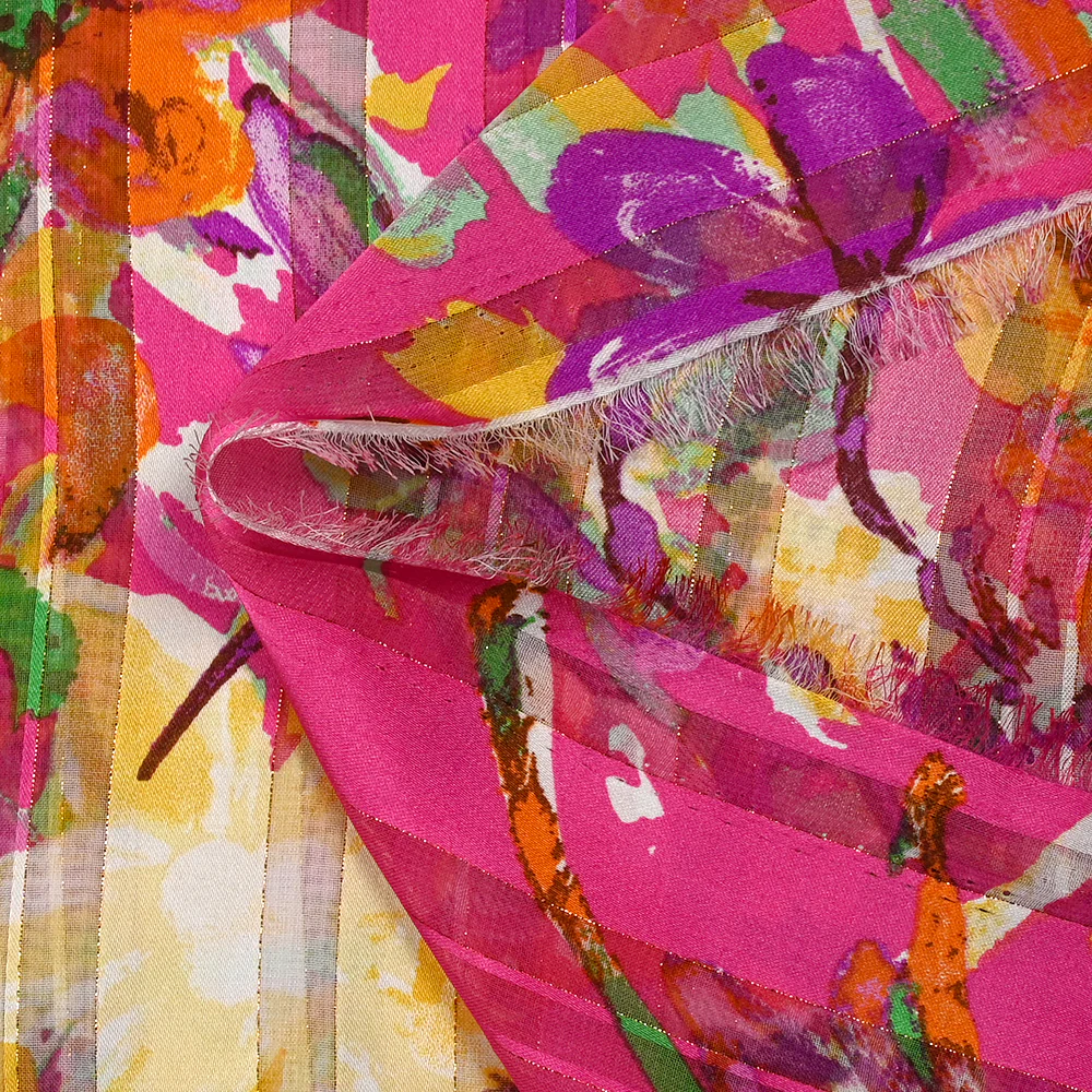 Mousseline imprimée bande satin fleurs en folie fond fuchsia - Image 5