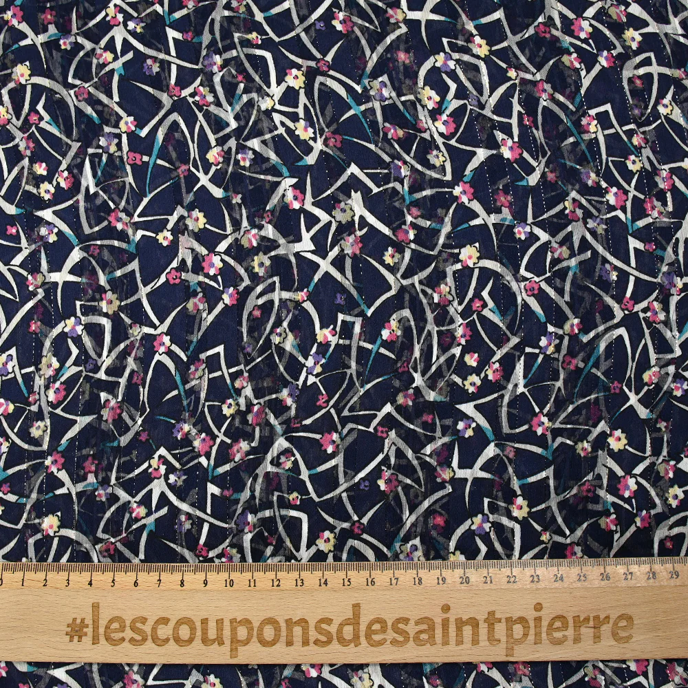 Mousseline imprimée bande satin fleurs vagabondes fond marine - Image 3