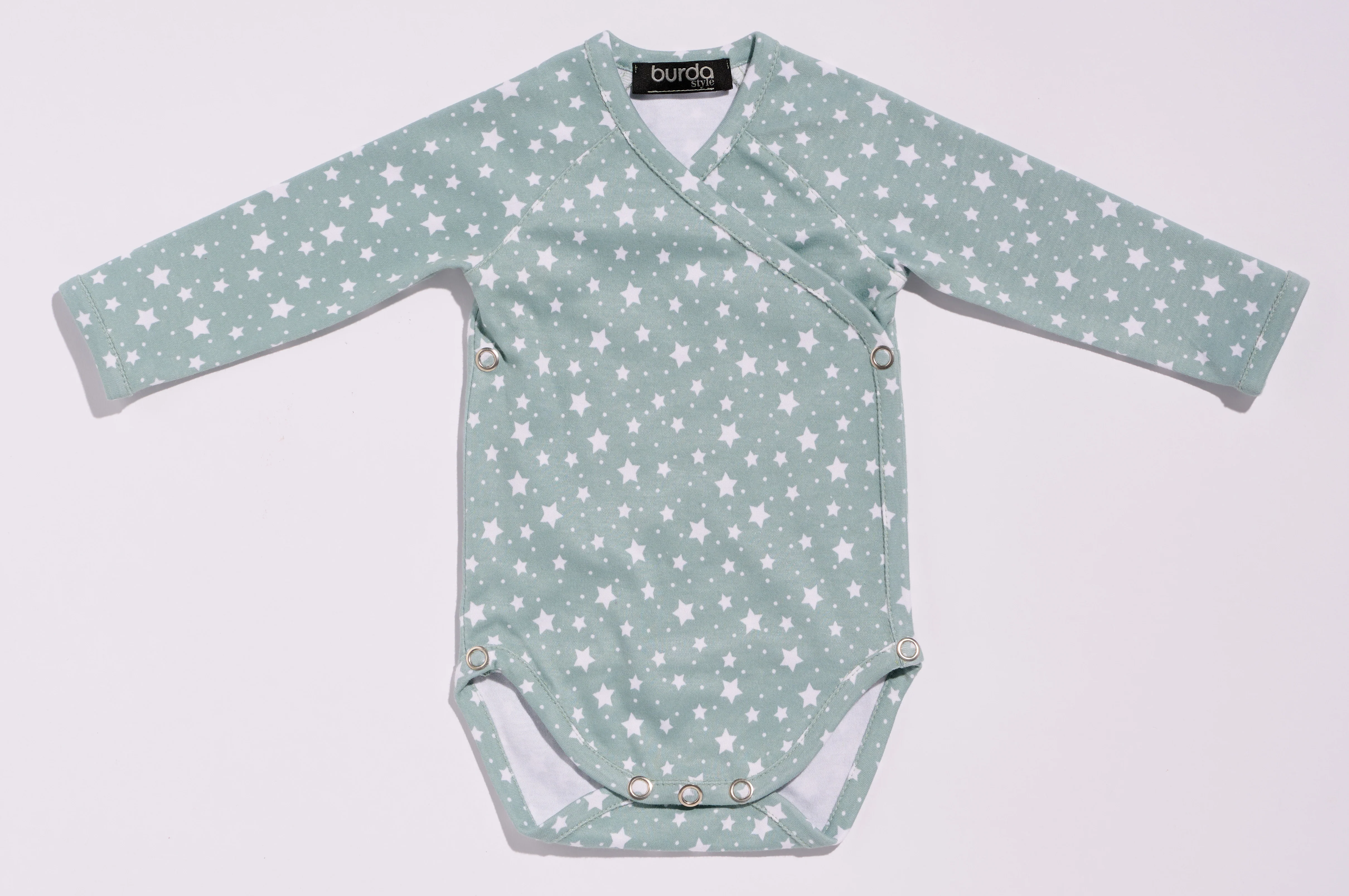 Patron Burda kids n°9204 : Ensemble bébé - Image 3