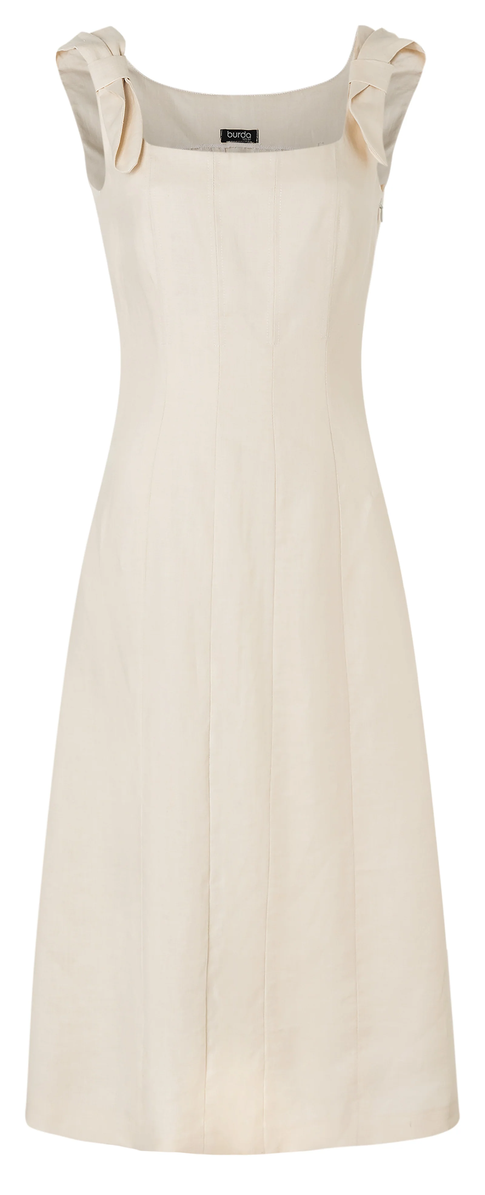 Patron Burda n°5736 : Robe - Image 3