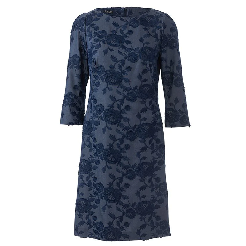 Patron Burda n°6149: Robe semi-ajustée encolure bateau femme - Image 6