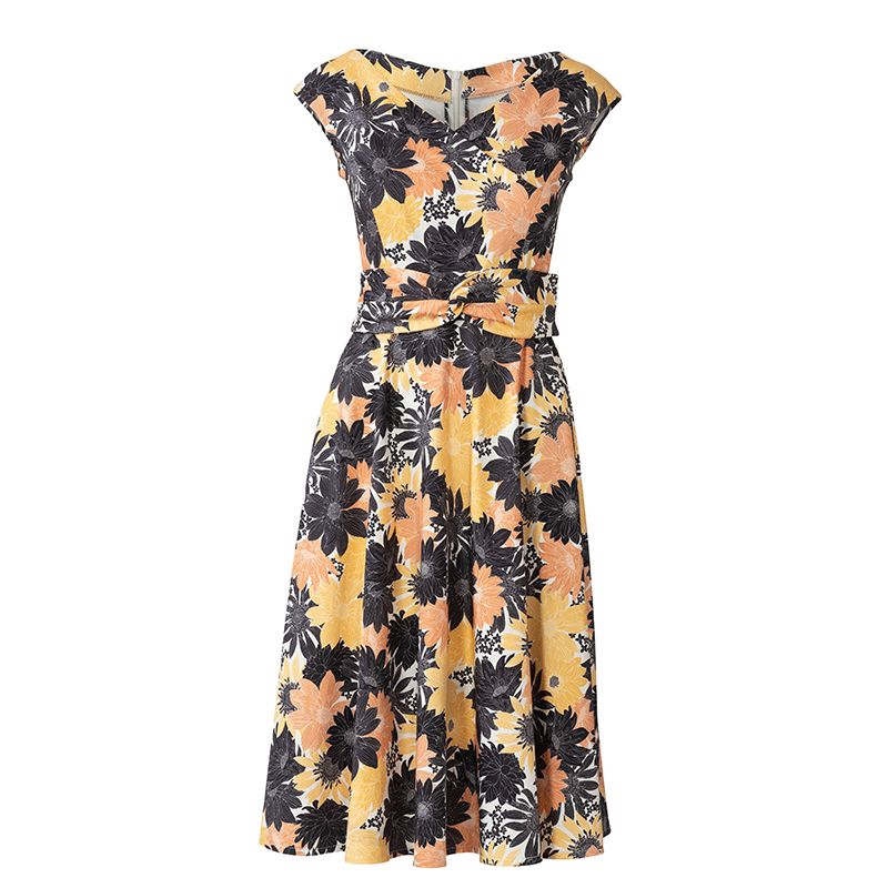 Patron Burda n°6236: Robe à effet croisé - Image 2
