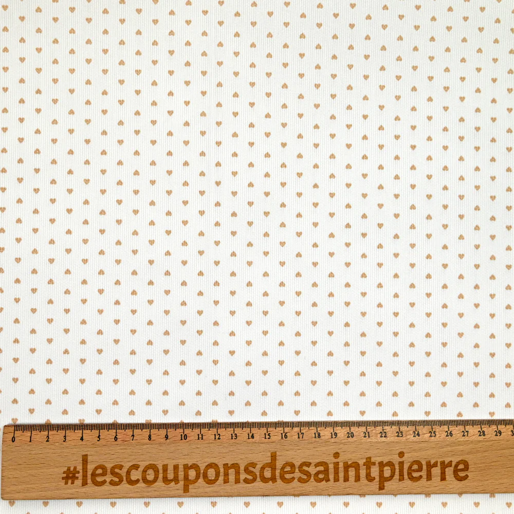 Piqué de coton imprimé coeur camel fond blanc - Image 2