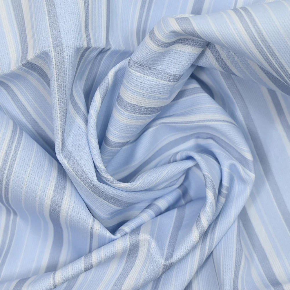Piqué de coton imprimé Rayure fond bleu clair - Image 2