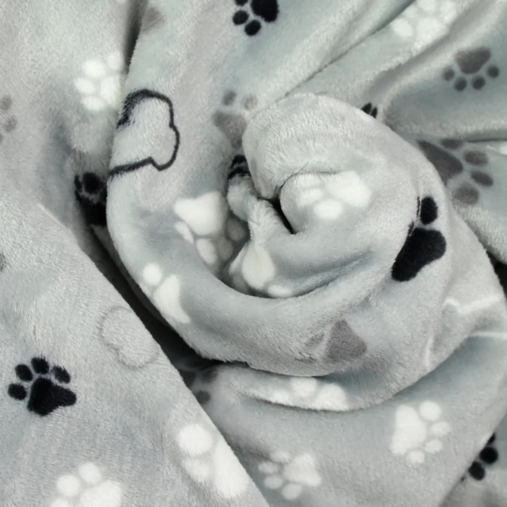 Polaire doudou imprimée patte de chien fond gris - Image 2