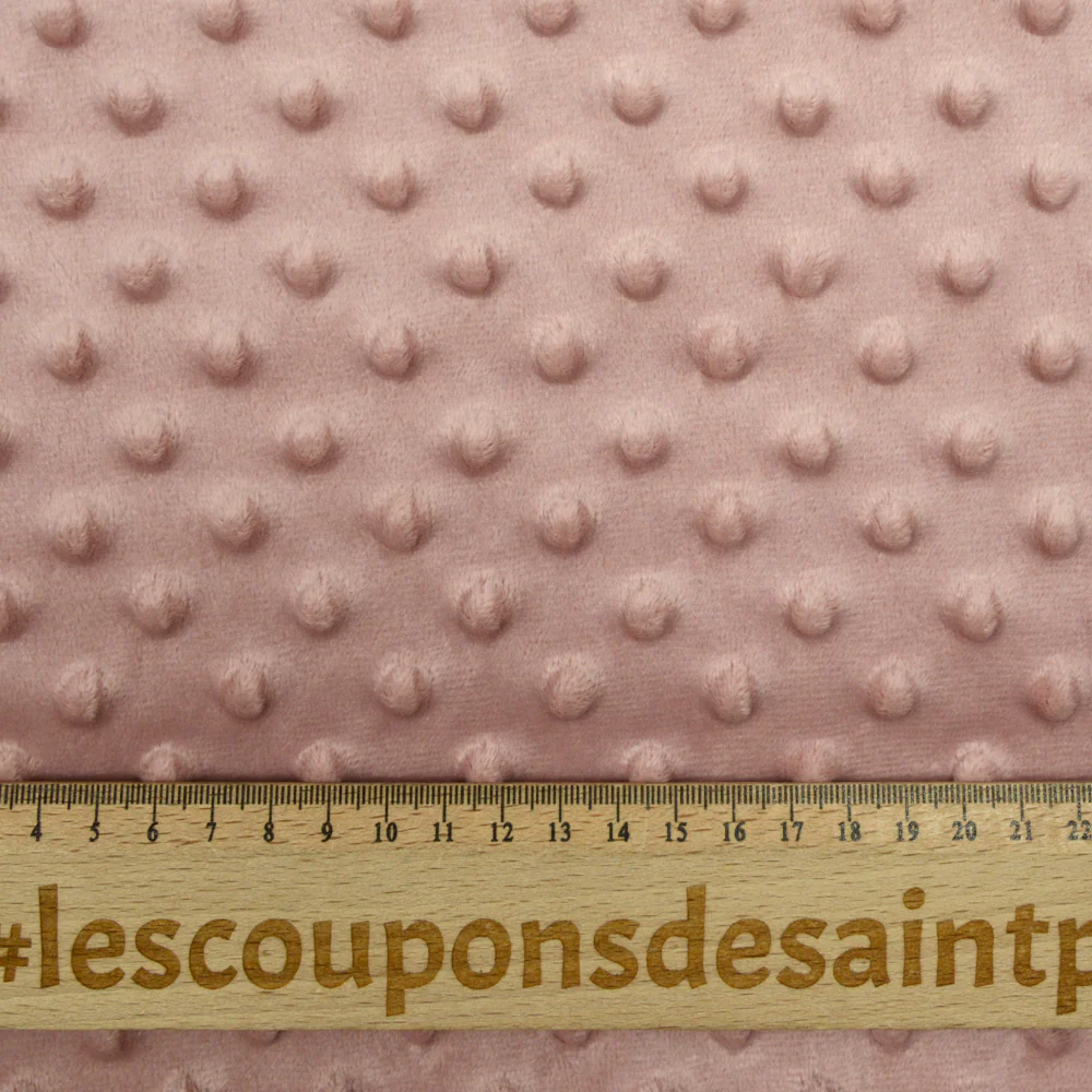 Polaire minky relief rose chair - Image 4