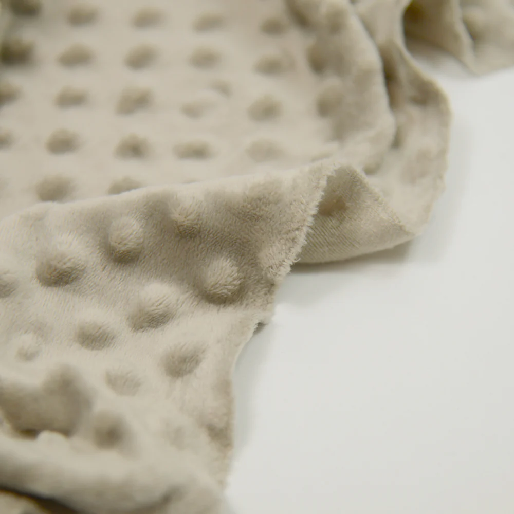 Polaire minky relief taupe - Image 5