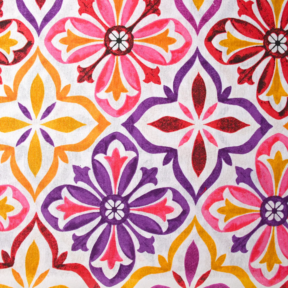 Polycoton imprimé faïence rose, violet et moutarde fond blanc