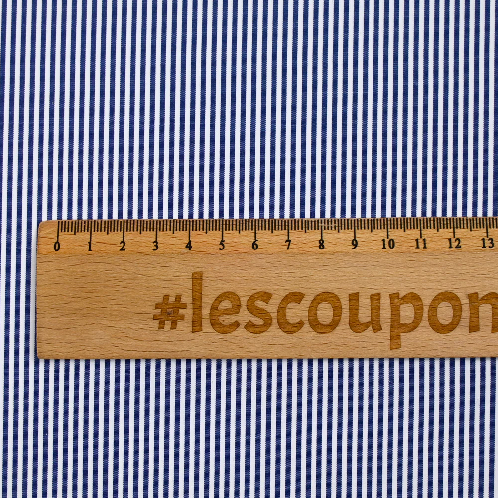 Polycoton rayé marine 1mm fond blanc - Image 2