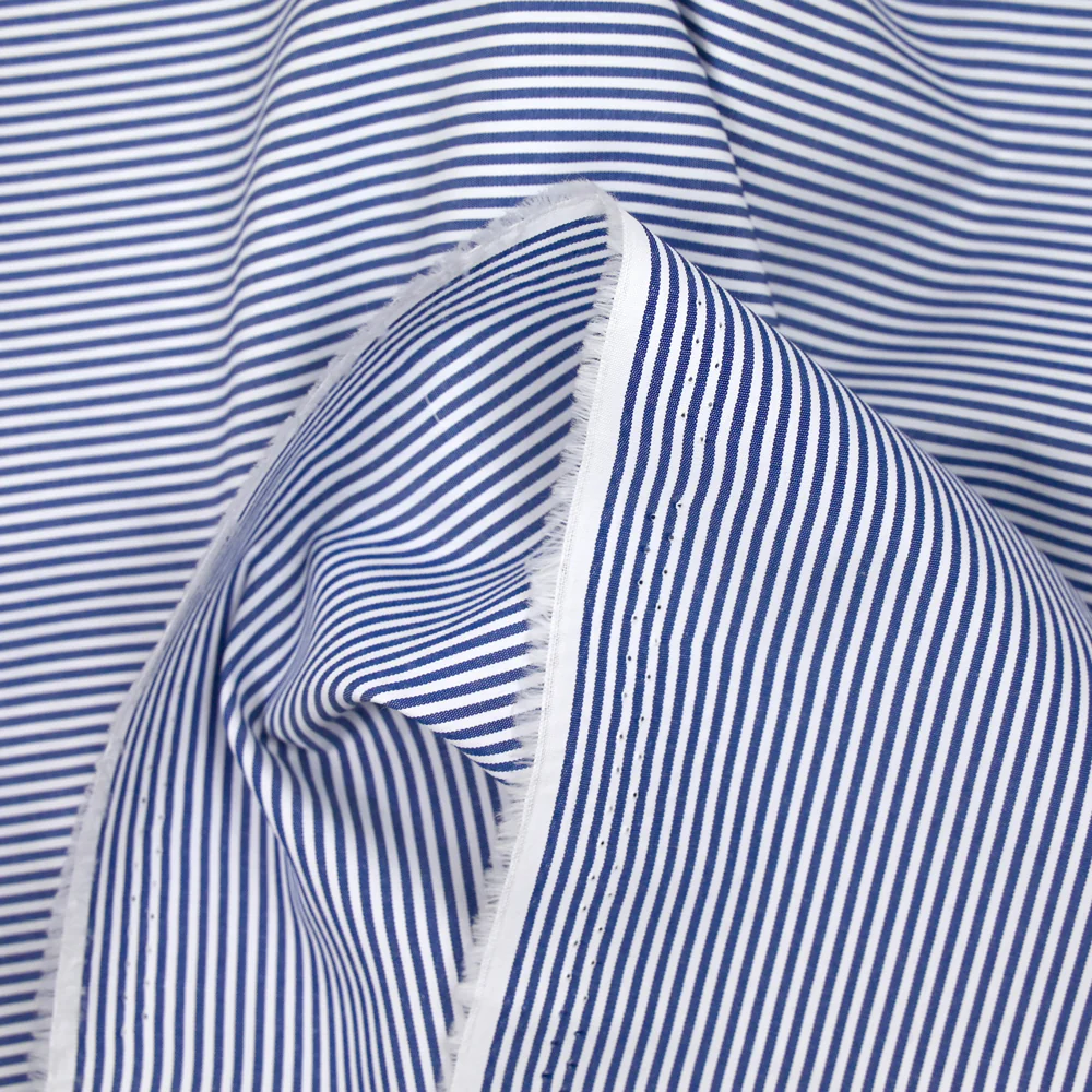 Polycoton rayé marine 1mm fond blanc - Image 3