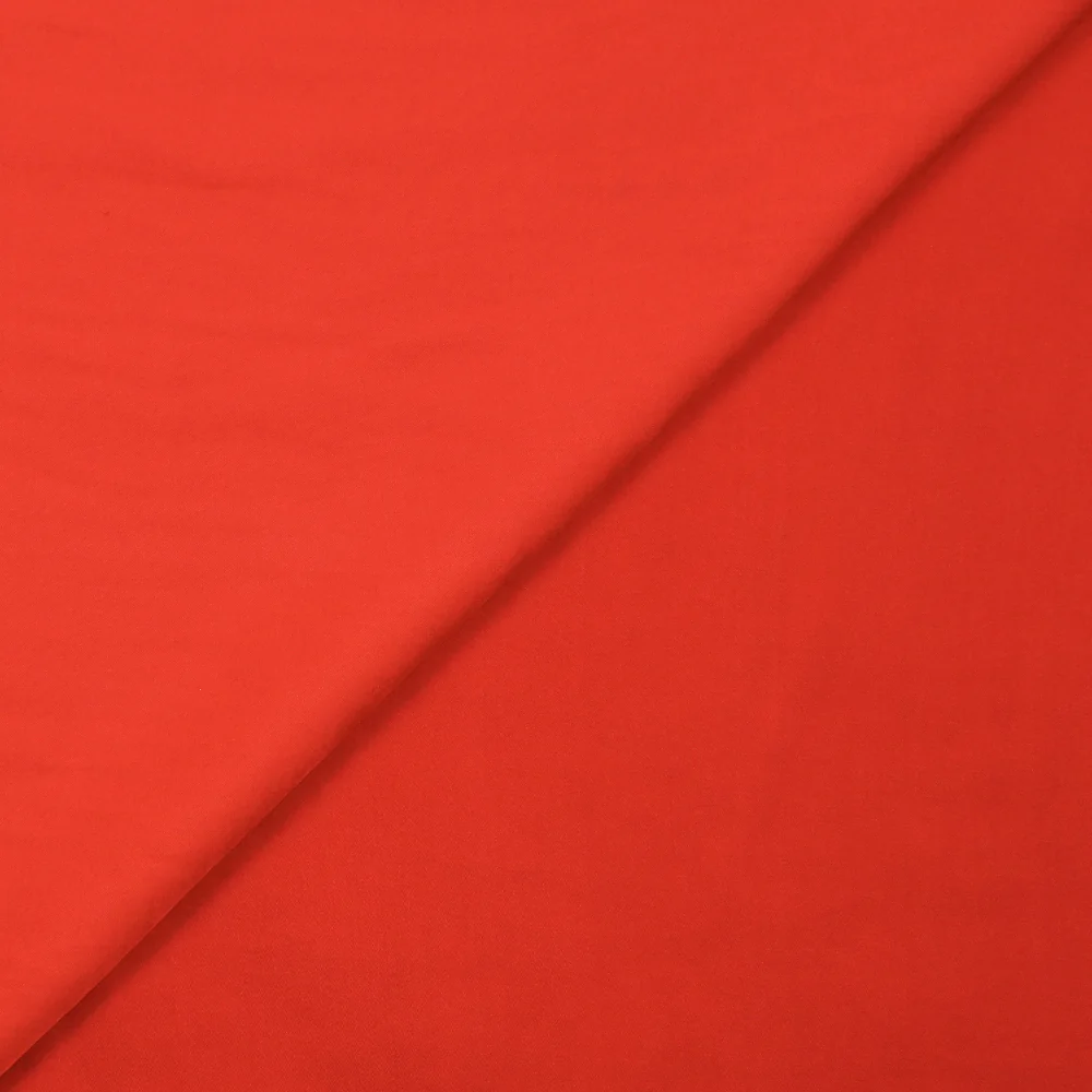 Polyester fluide satiné Alba rouge feu