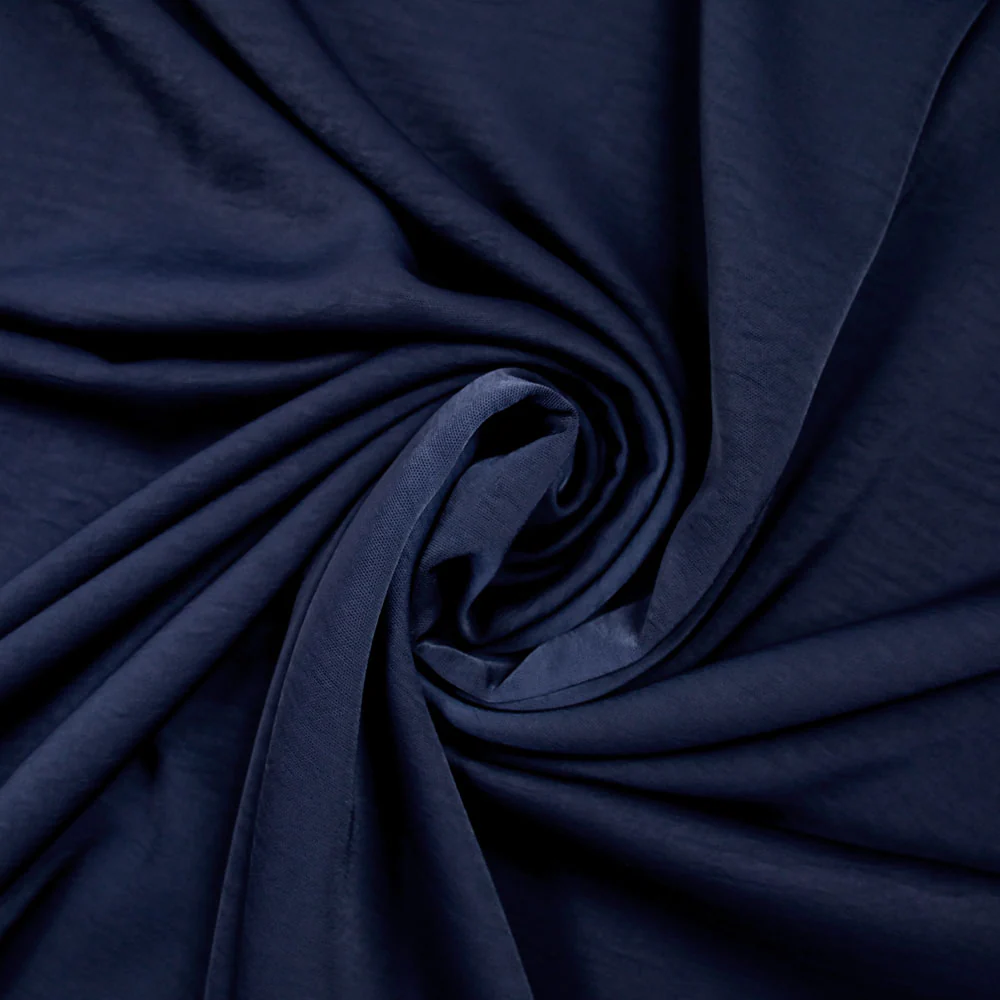 Polyester fluide satiné bleu marine - Image 2