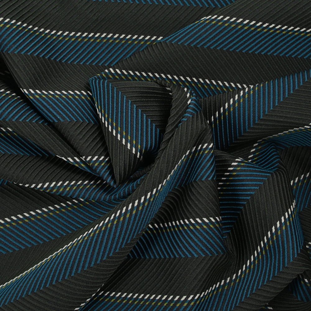 Polyester tissé-teint chevron relief bleu fond noir - Image 2