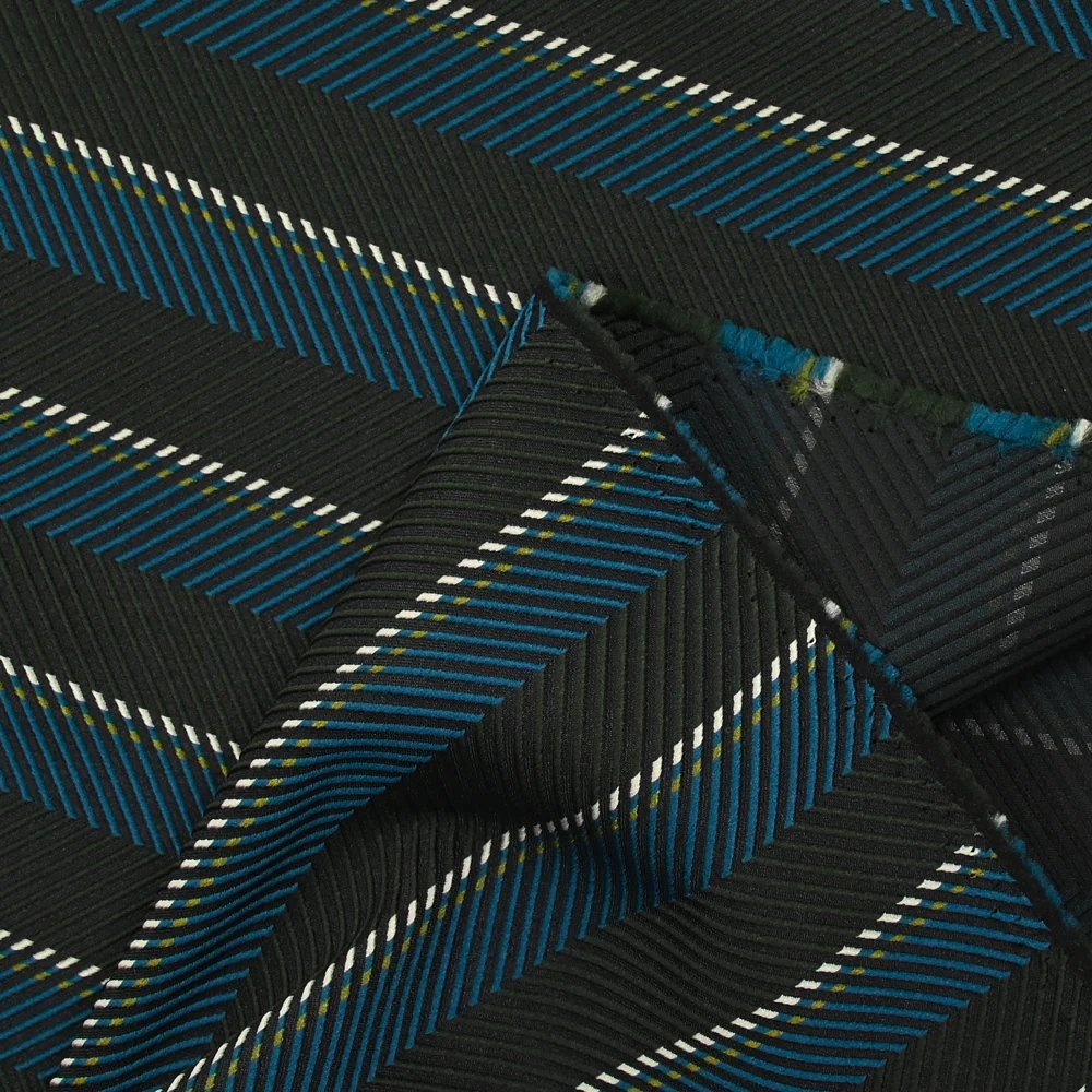 Polyester tissé-teint chevron relief bleu fond noir - Image 3