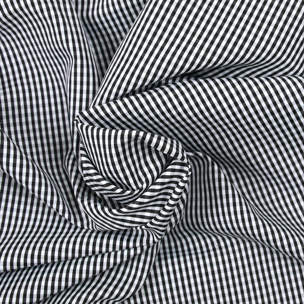 Polyester Vichy 2 mm blanc et noir - Image 2