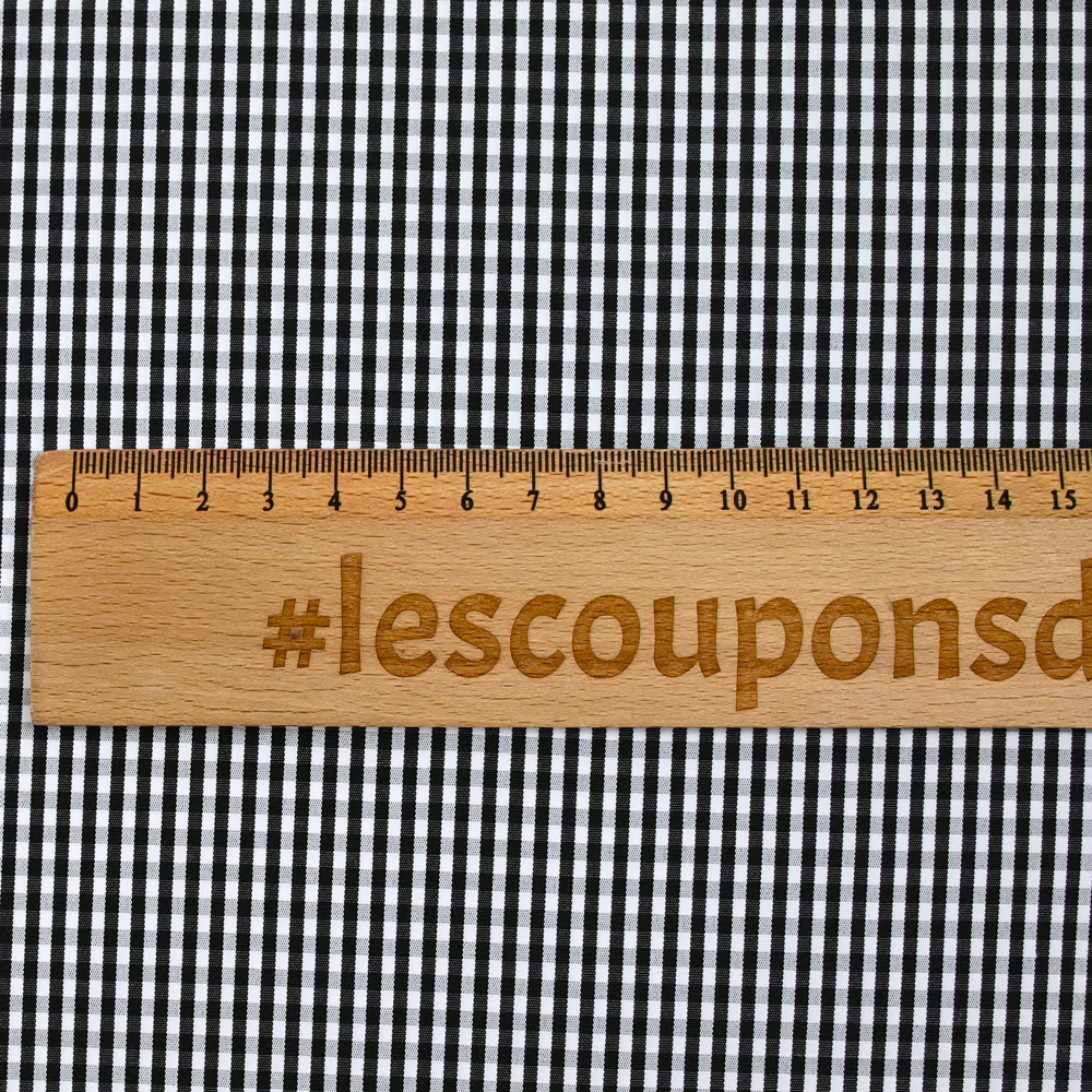 Polyester Vichy 2 mm blanc et noir - Image 3