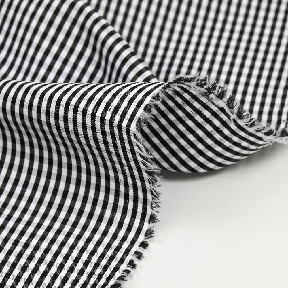 Polyester Vichy 2 mm blanc et noir - Image 5