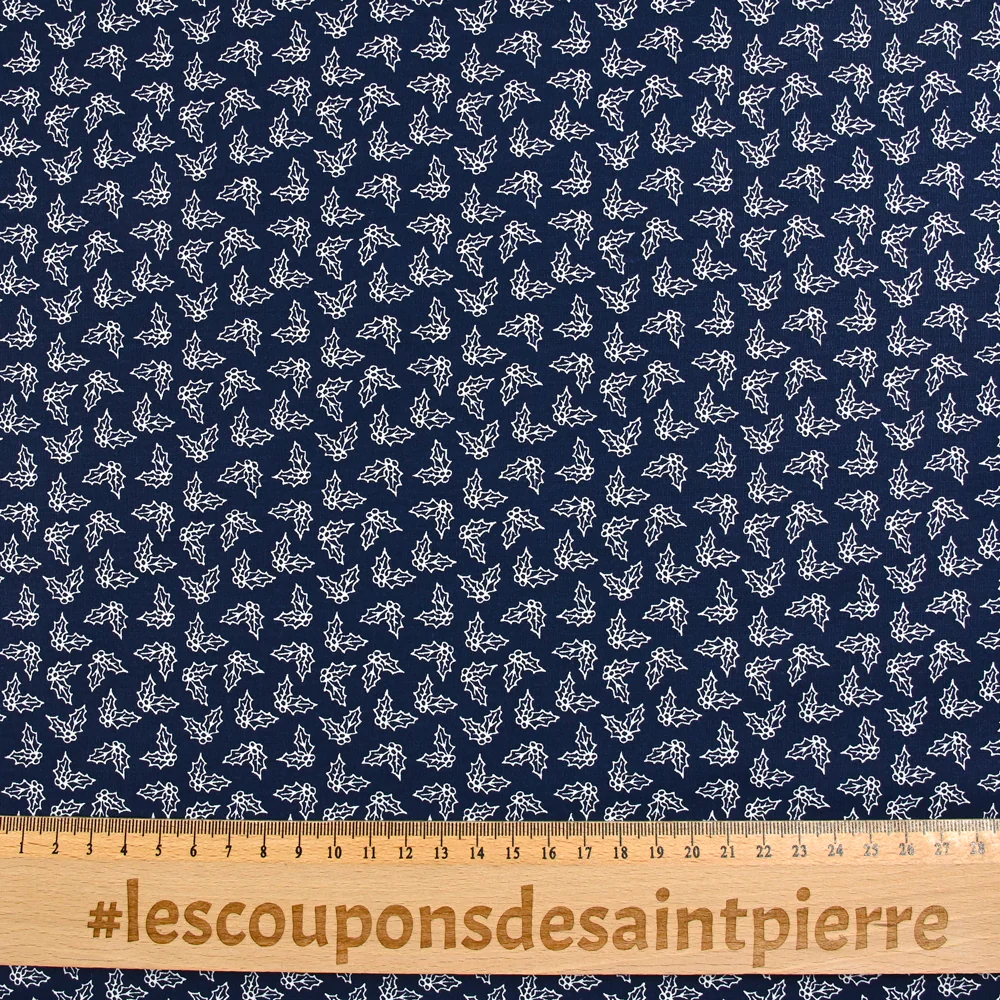 Popeline de coton imprimée houx fond marine - Image 3