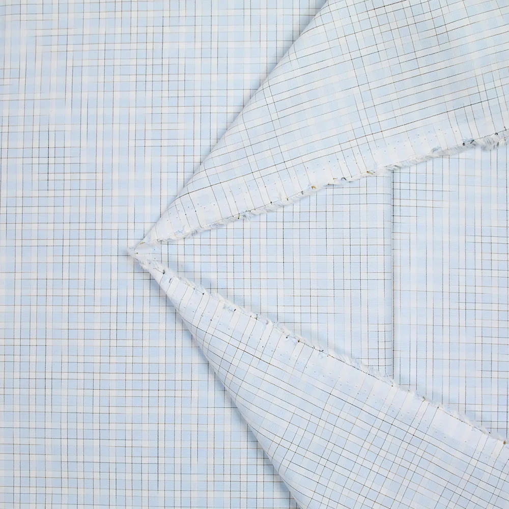 Popeline polycoton à carreaux marron fond bleu ciel - Image 3
