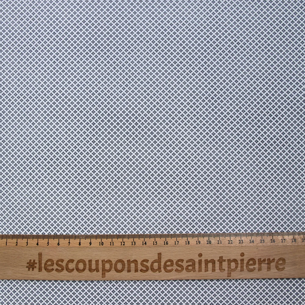 Popeline polycoton imprimée croisillons marine fond blanc - Image 3