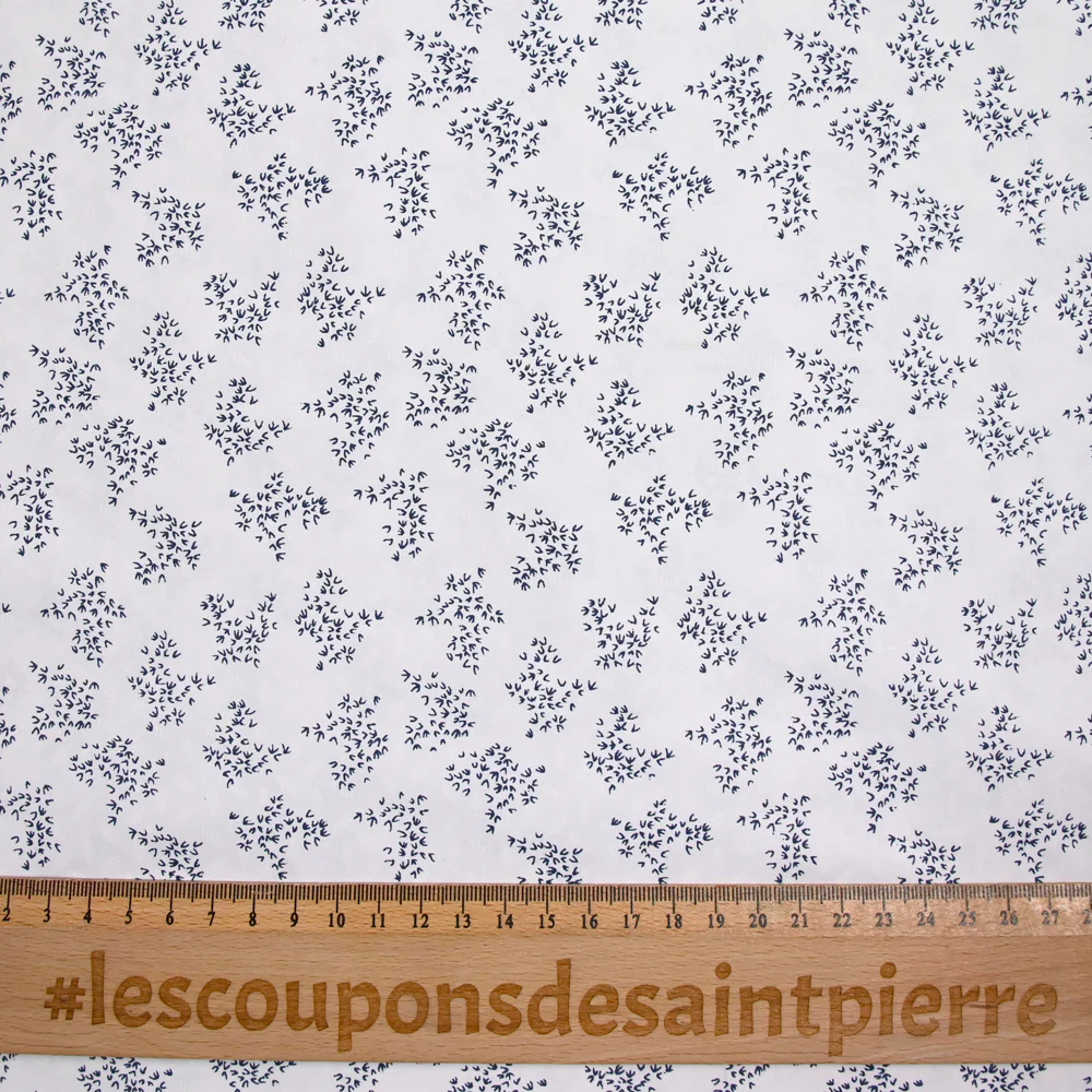 Popeline polycoton imprimée buisson marine fond blanc - Image 5