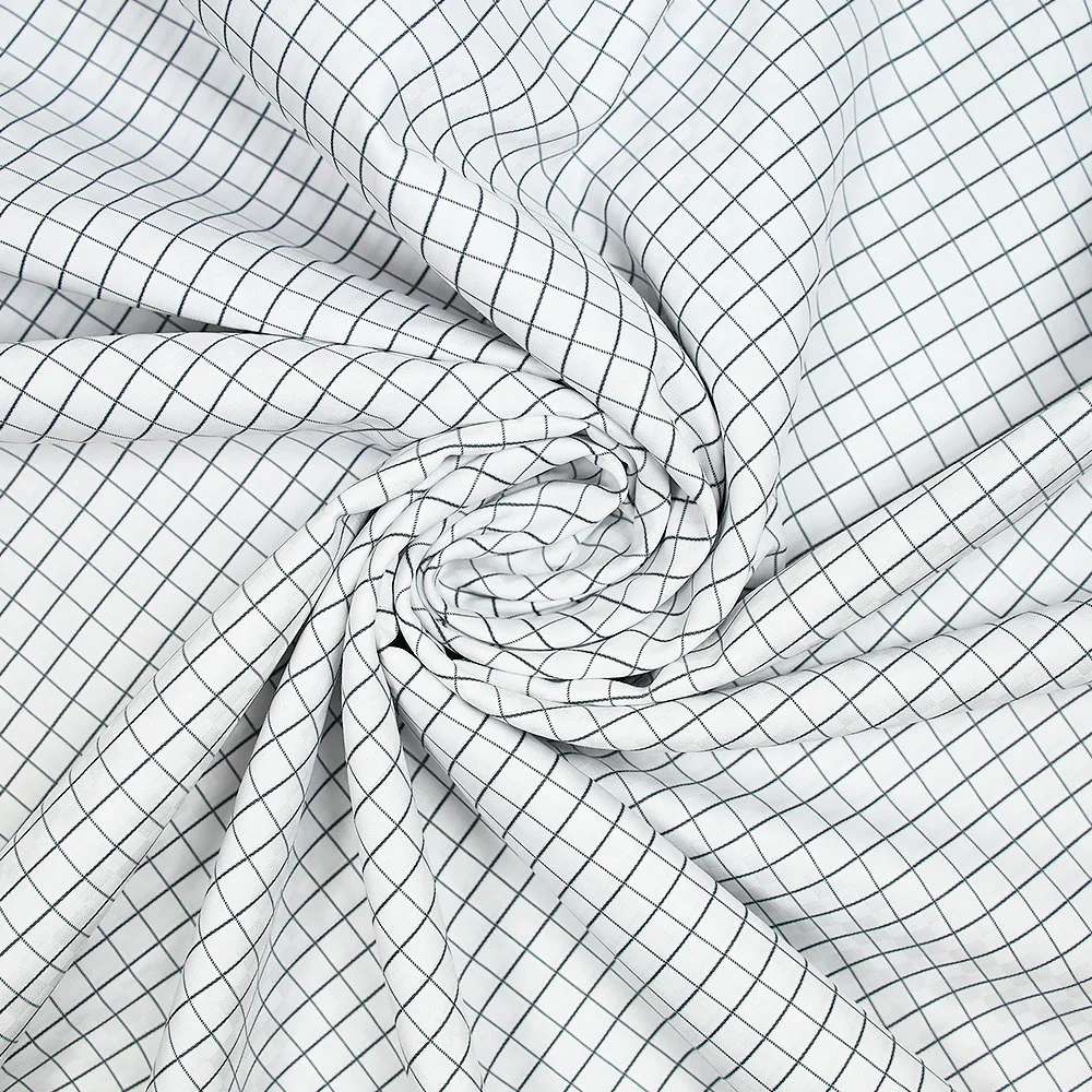 Popeline polycoton jacquard à carreaux gris anthracite fond blanc - Image 2