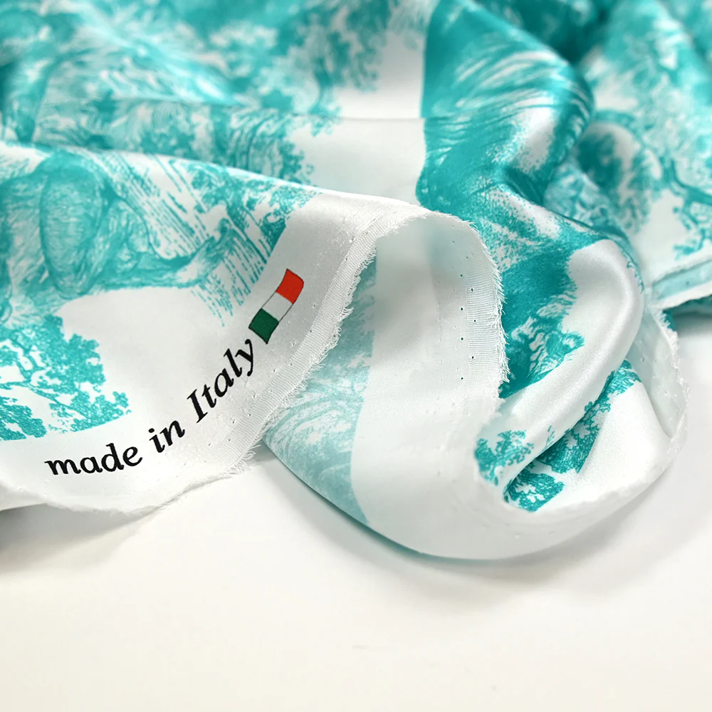 Satin de soie imprimé dans la jungle turquoise fond blanc - Image 8