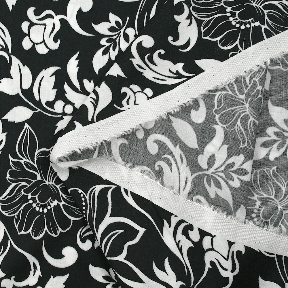 Satin de viscose imprimé fleurs en arabesque fond noir - Image 5