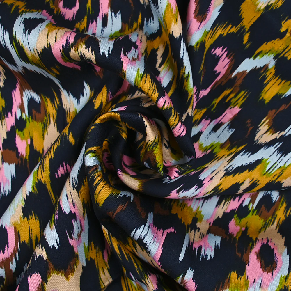 Satin de viscose imprimé Vénus rose fond marine - Image 2