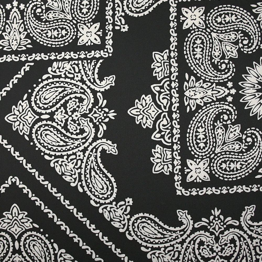 Satin polyester imprimé bandana grège fond noir